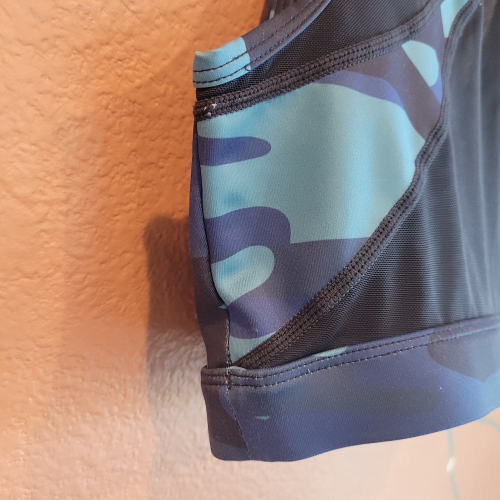 Zyia Active "Light and Tight" Blue Camo Sports Bra XS - Picture 8 of 10